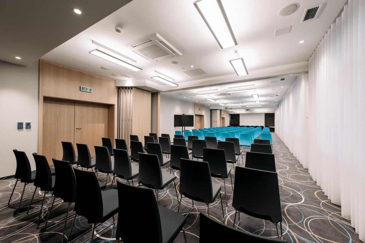 Krowodrza Centrum Konferencyjno - Hotelowe Cracóvia Exterior foto